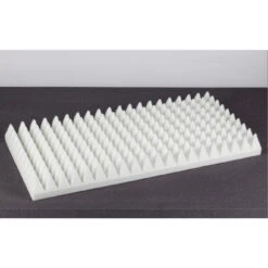 Pyramidenschaumstoff Aus Basotect 100cm X 50cm X 7cm, Weiss