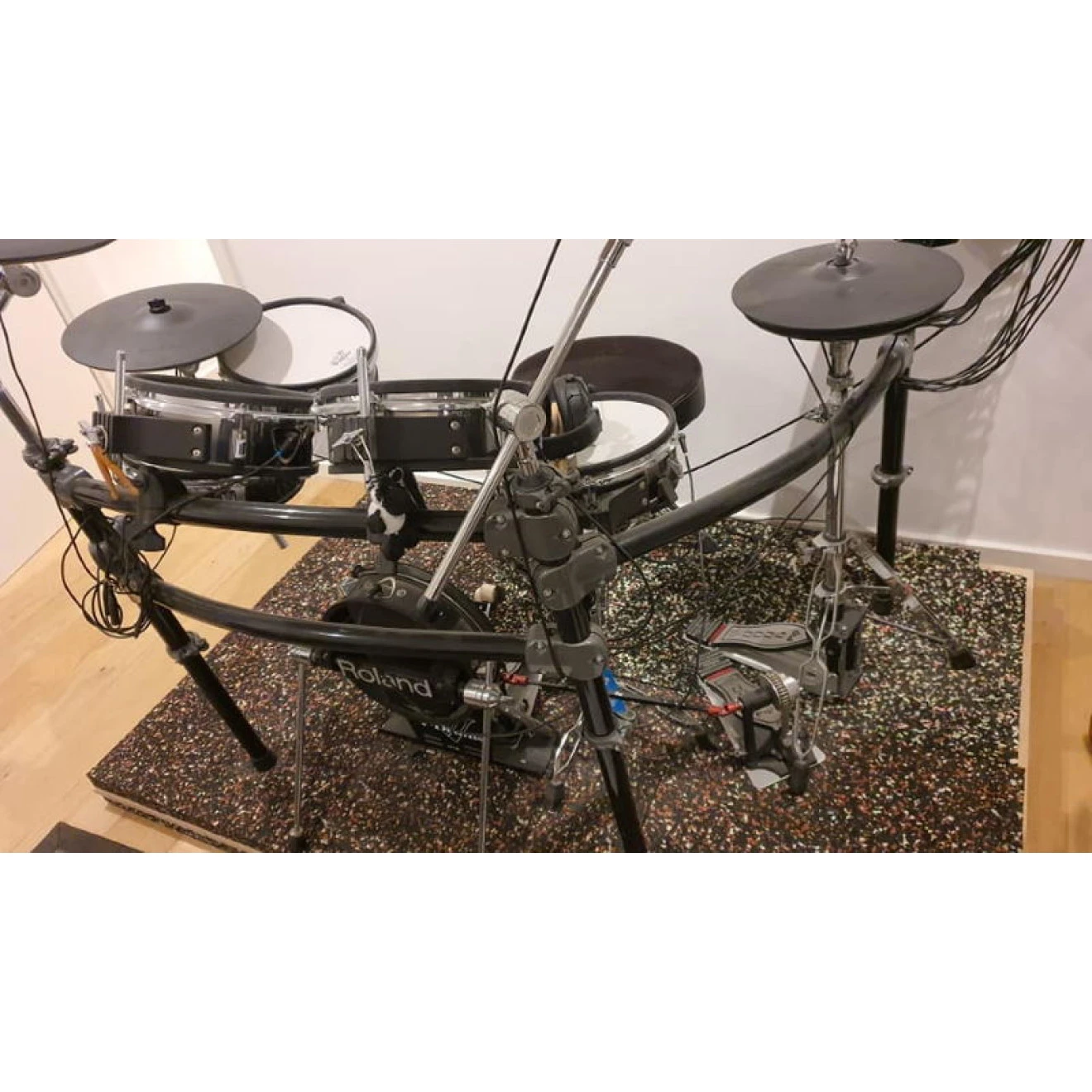 Anti-Vibrationsmatte, Anti-Rutschmatte 60cm X 60cm X 3cm 6 Anti-Vibrationsmatte, Anti-Rutschmatte 60cm X 60cm X 3cm – Bild 4