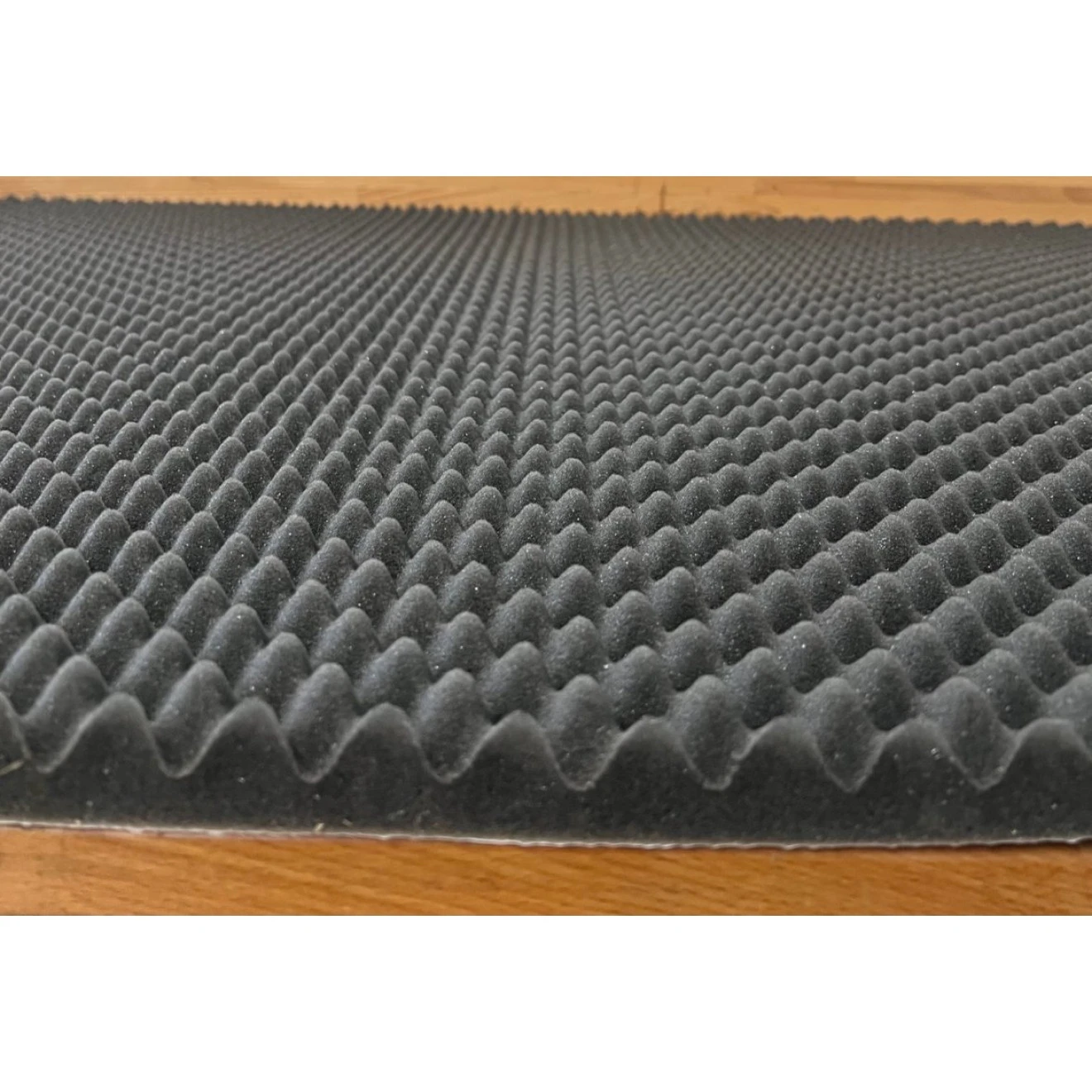Sonderpreis !! Akustik Noppenschaumstoff MicroPor 100 X 200 X 3cm Anthrazit Klebend - Schaumstoff In Bestqualität 4 Sonderpreis !! Akustik Noppenschaumstoff MicroPor 100 X 200 X 3cm Anthrazit Klebend - Schaumstoff In Bestqualität – Bild 2